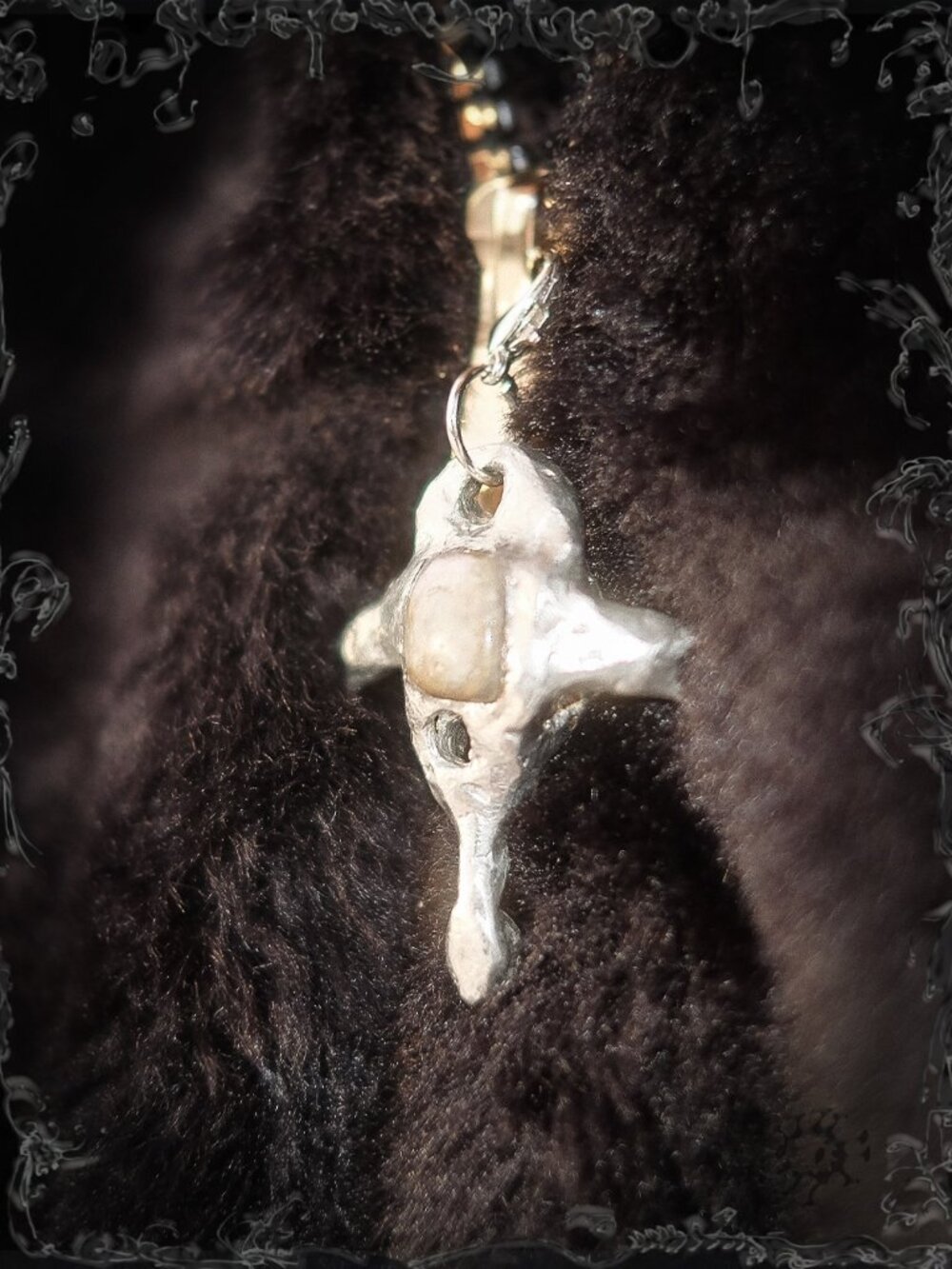 Insect pendant